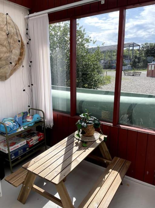 Fjordhytten. Rebuild Train Wagon From 1937. Apartment โอเดนเซ ภายนอก รูปภาพ