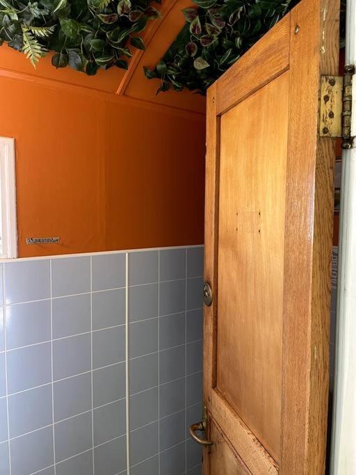 Fjordhytten. Rebuild Train Wagon From 1937. Apartment โอเดนเซ ภายนอก รูปภาพ